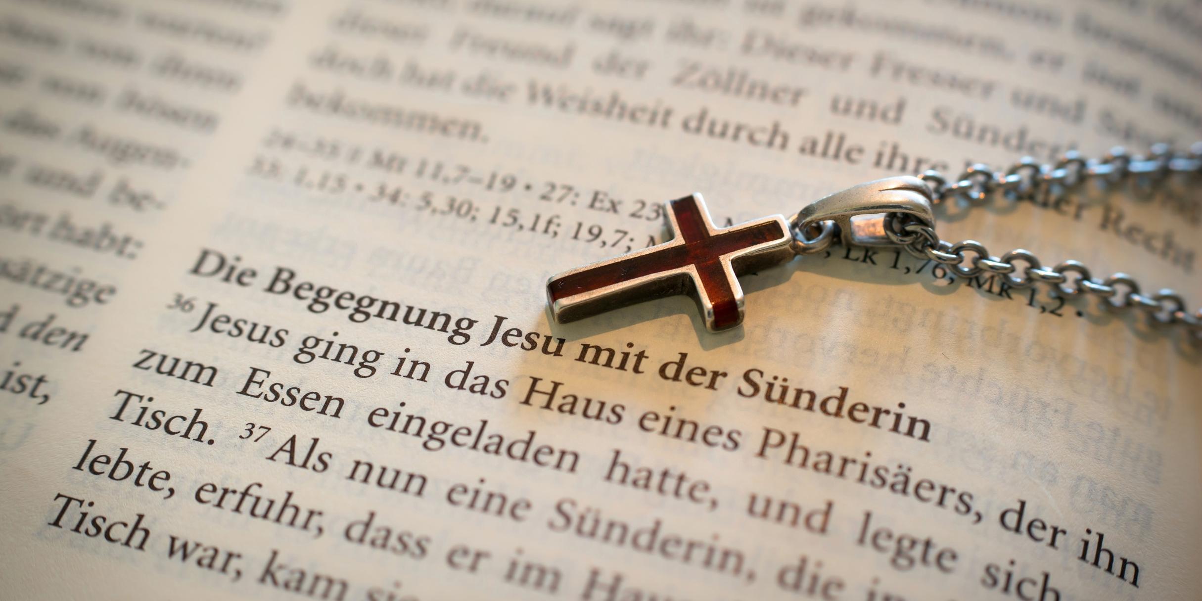 bible-1058289_by_didgeman_pixabay_pfarrbriefservice